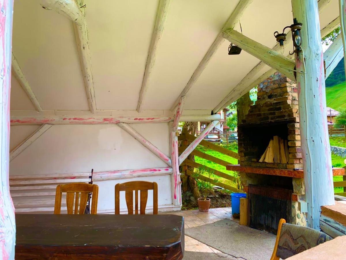 Anelisse Inn Moeciu De Sus Dış mekan fotoğraf