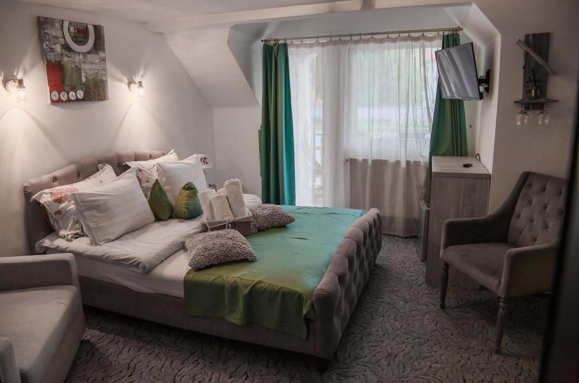 Anelisse Inn Moeciu De Sus Dış mekan fotoğraf