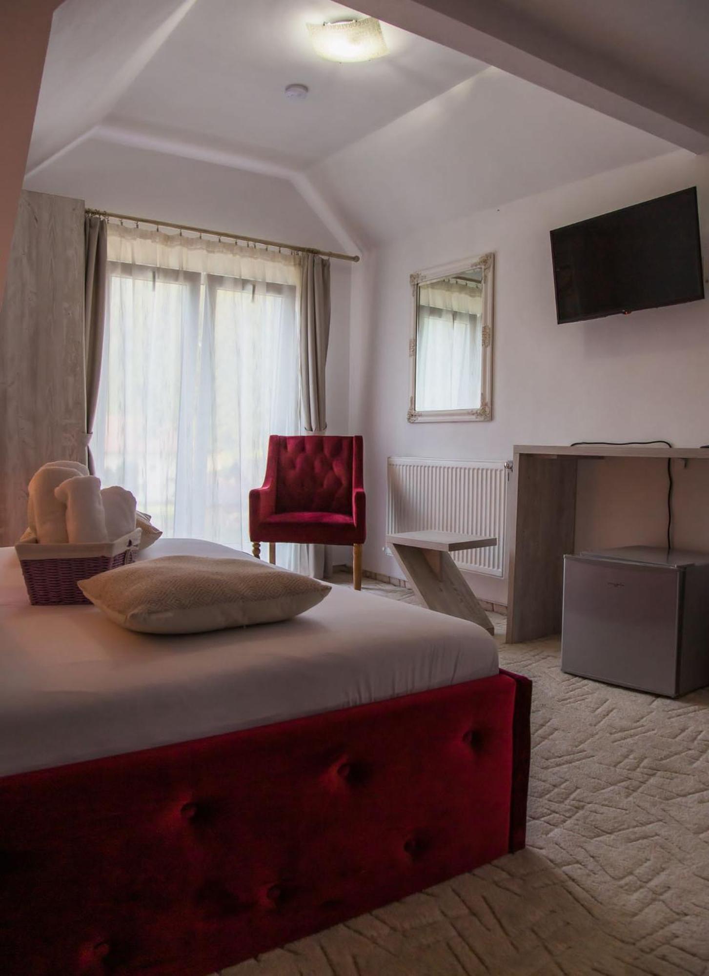 Anelisse Inn Moeciu De Sus Dış mekan fotoğraf